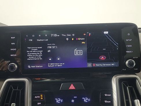 Used 2023 Kia Sorento X-Line EX image 32