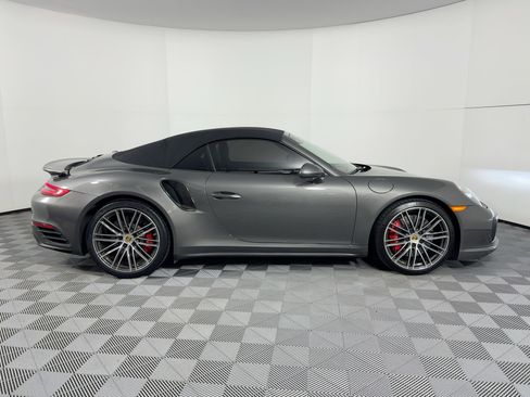 Certified 2017 Porsche 911 Turbo image 33