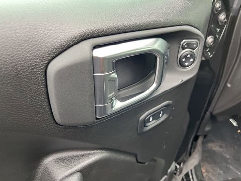 New 2026 Jeep Wrangler Rubicon AWD/4WD image 28