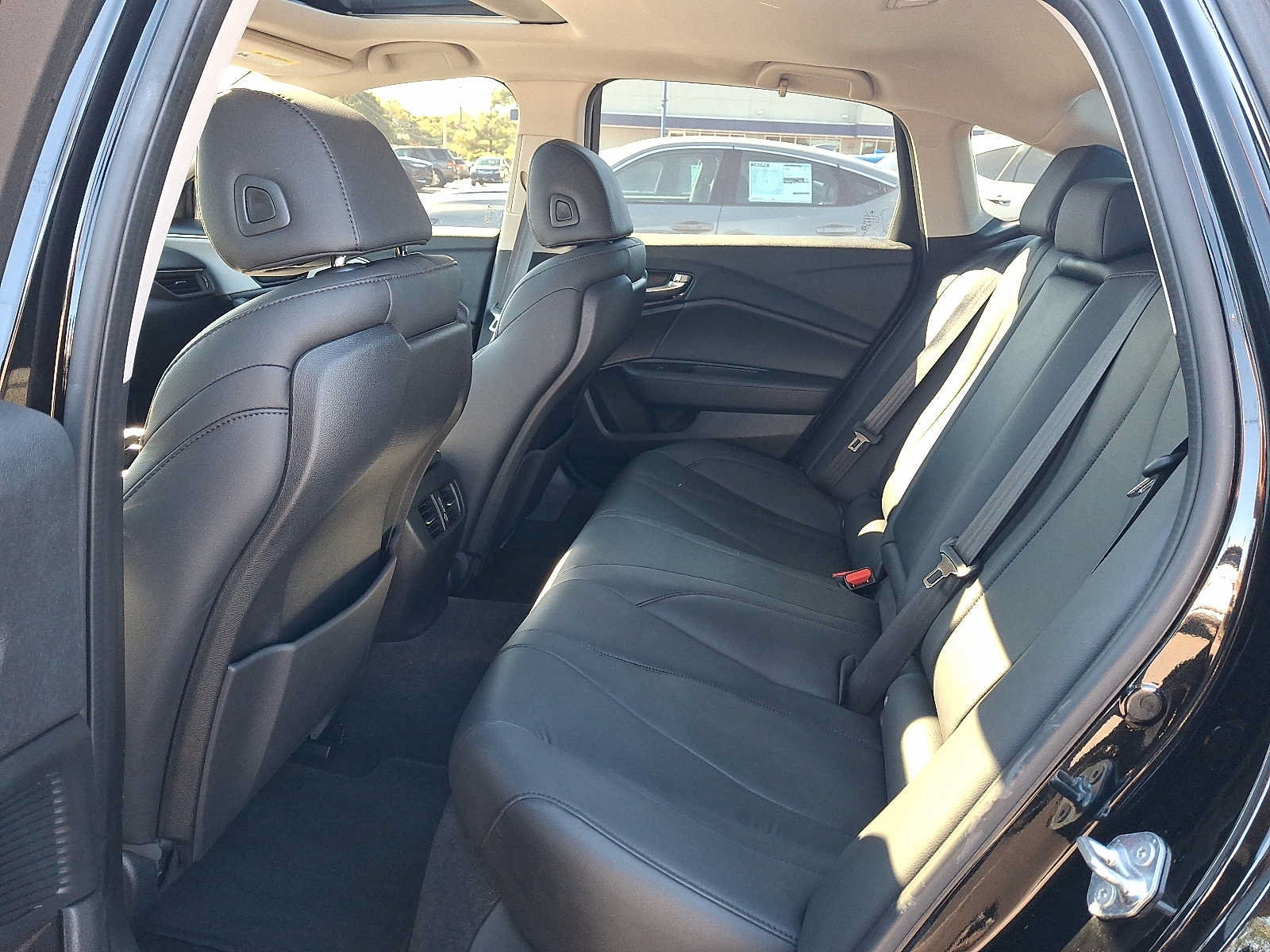 Used 2023 Acura TLX FWD image 10