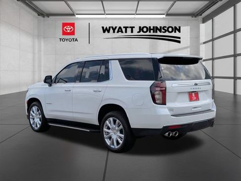 Used 2021 Chevrolet Tahoe High Country AWD/4WD image 3