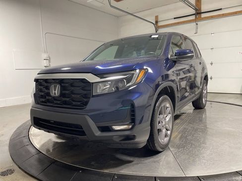 Used 2023 Honda Passport EX-L image 3