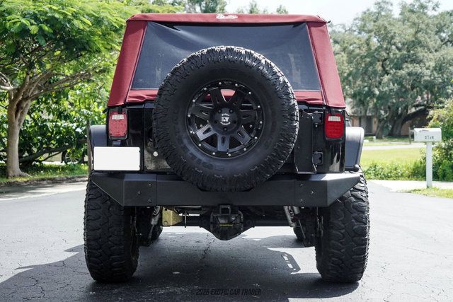 Used 2017 Jeep Wrangler Sport AWD/4WD image 7