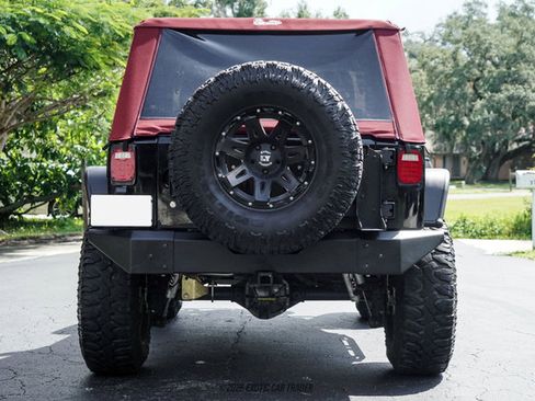 Used 2017 Jeep Wrangler Sport AWD/4WD image 7