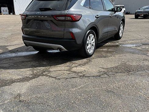Used 2023 Ford Escape Active w/ Cold Weather Package image 7
