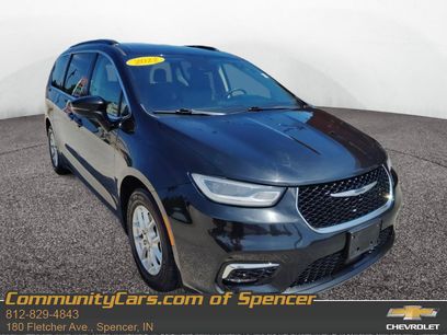 Used 2022 Chrysler Pacifica Touring-L