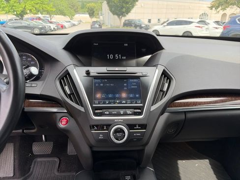 Used 2020 Acura MDX FWD image 12
