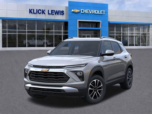 New 2026 Chevrolet TrailBlazer LT w/ Driver Confidence Package AWD/4WD image 6