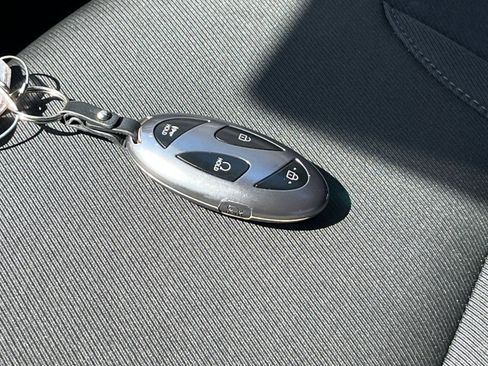 Used 2025 Hyundai Tucson SEL image 21