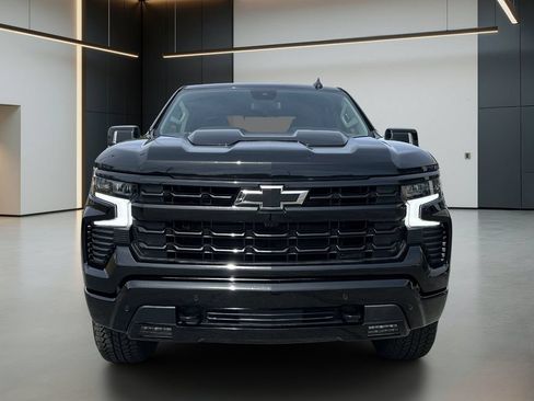 Used 2026 Chevrolet Silverado 1500 LT Trail Boss w/ LT Trail Boss Premium Package AWD/4WD image 5