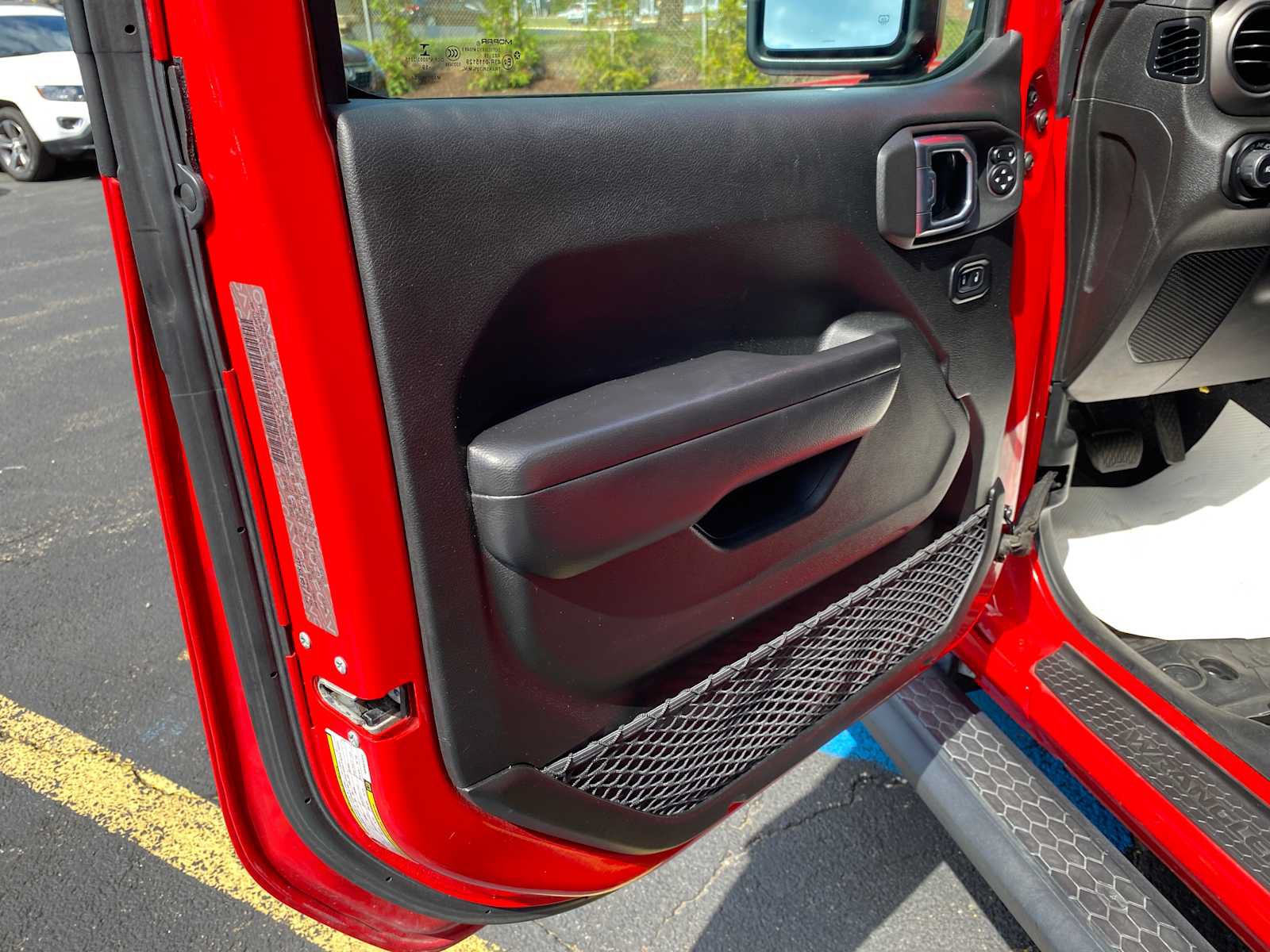Used 2019 Jeep Wrangler Sport AWD/4WD image 36
