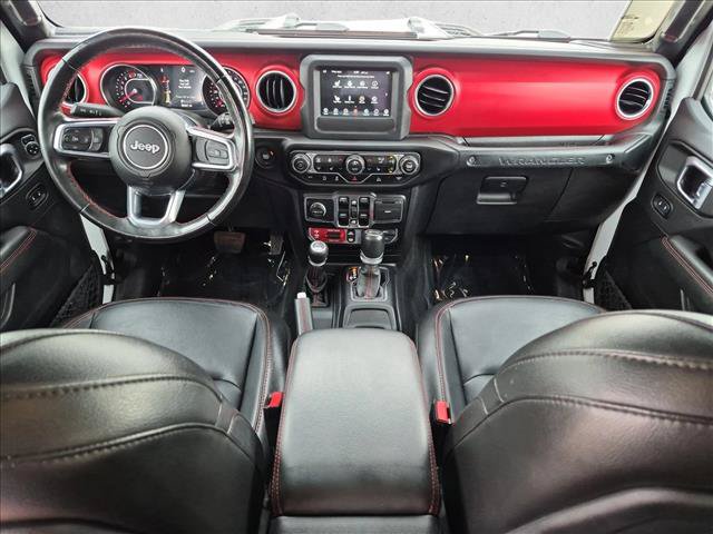 Used 2021 Jeep Wrangler Unlimited Rubicon w/ Cold Weather Group AWD/4WD image 17