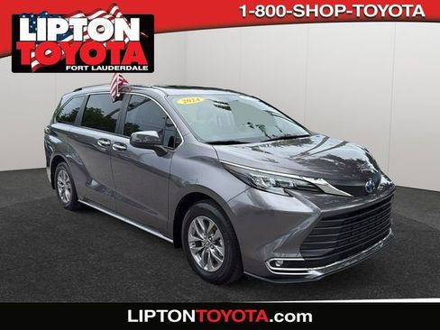 Certified 2024 Toyota Sienna XLE w/ XLE Plus Package FWD image 1