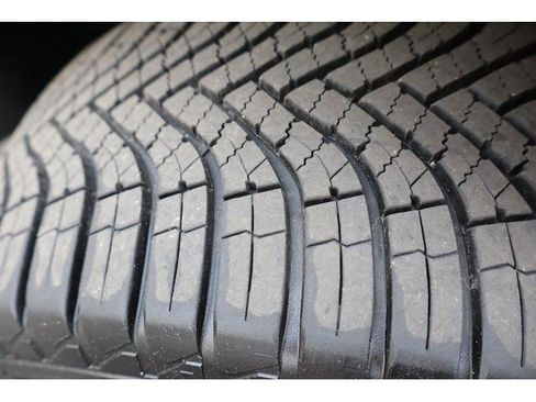 Used 2017 Nissan Altima 2.5 SV image 14