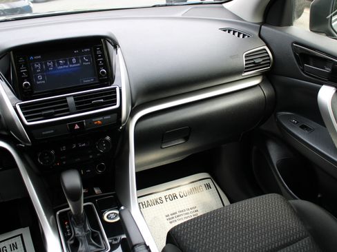 Used 2019 Mitsubishi Eclipse Cross ES AWD/4WD image 15