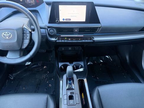 Used 2024 Toyota Prius XLE image 11