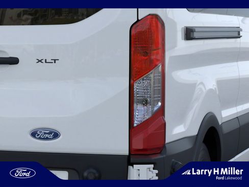 New 2026 Ford Transit 350 XLT image 21