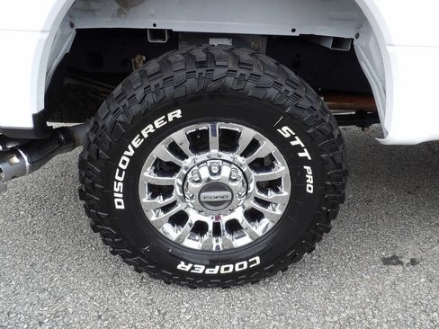 Used 2020 Ford F250 XLT w/ XLT Premium Package AWD/4WD image 59
