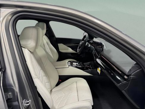 New 2026 BMW 530i xDrive w/ M Sport Package image 18