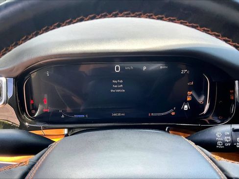 Used 2022 Jeep Grand Wagoneer Series III w/ Rear-Seat Entertainment Group AWD/4WD image 20