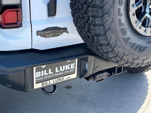 Used 2025 Ford Bronco Raptor AWD/4WD image 9