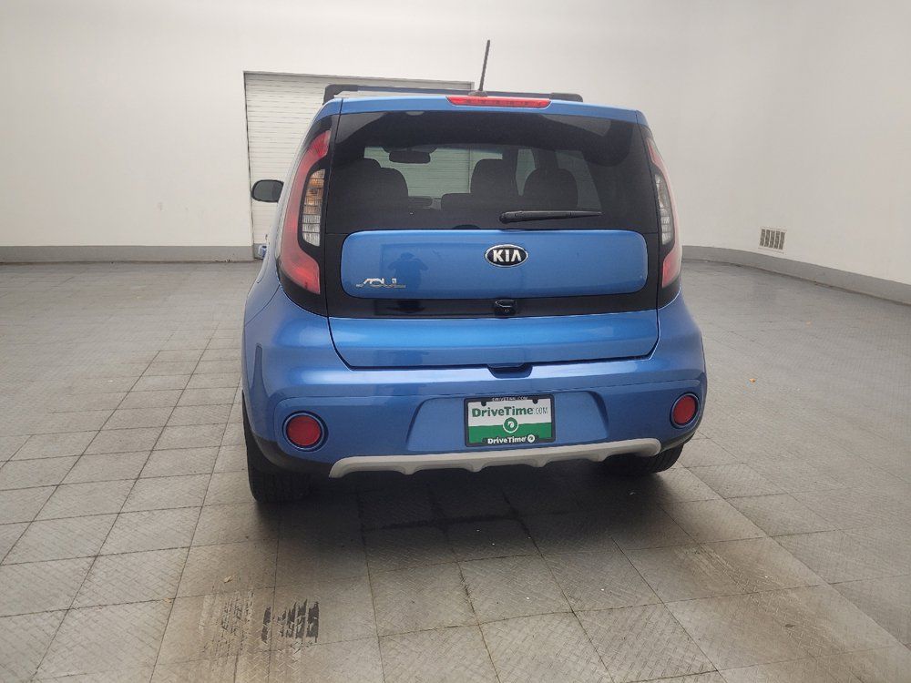 Used 2019 Kia Soul + FWD image 6