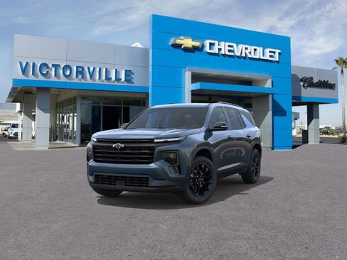 New 2026 Chevrolet Traverse LT w/ Midnight/Sport Edition image 8