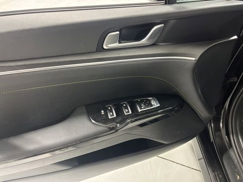 Used 2025 Kia K5 GT image 6