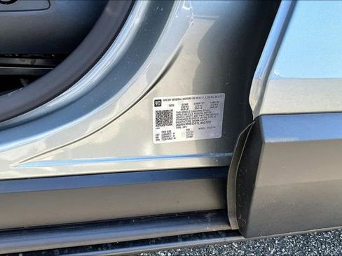 New 2026 Chevrolet Equinox LT image 8