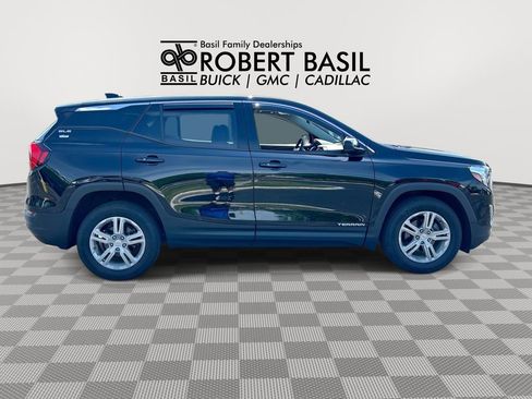 Used 2018 GMC Terrain SLE FWD image 9