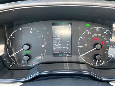 Used 2025 Toyota Corolla LE FWD image 19