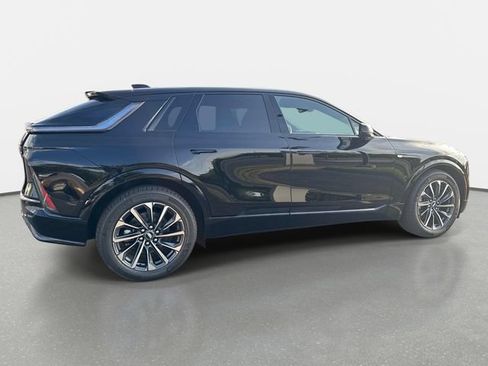 New 2026 Cadillac Lyriq Sport AWD/4WD image 6