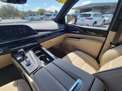 Used 2021 Cadillac Escalade ESV Premium Luxury w/ LPO, Illumination Package