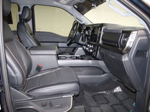 Used 2024 Ford F250 Lariat w/ Lariat Ultimate Package image 33