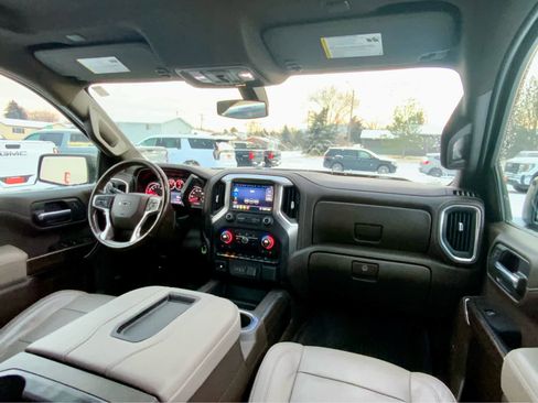 Used 2020 Chevrolet Silverado 1500 LT Trail Boss image 33