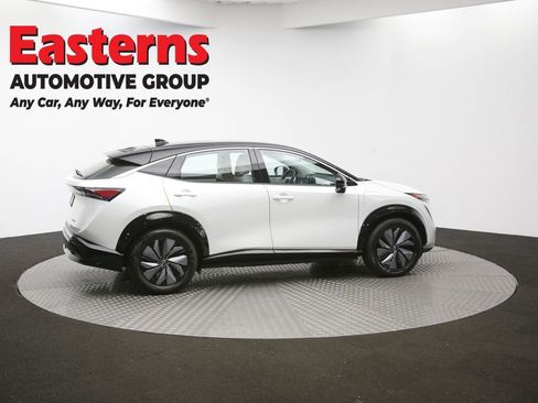 Used 2023 Nissan Ariya FWD image 43