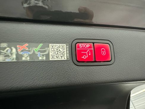 Used 2023 Mercedes-Benz EQS 450+ Sedan image 28