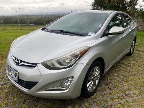 Used 2016 Hyundai Elantra SE w/ Option Group 02 FWD image 3
