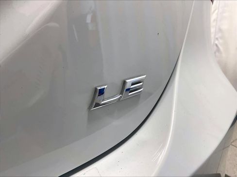 Used 2022 Toyota Camry LE w/ Cold Weather Package image 28