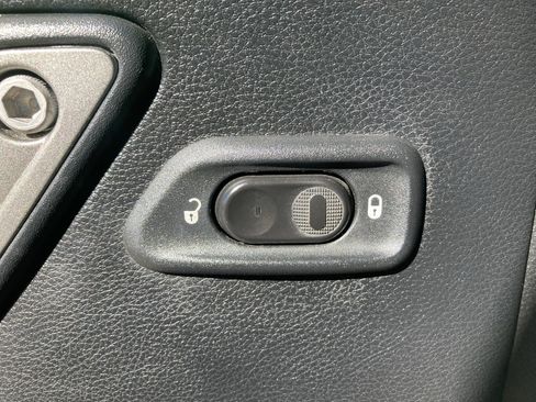 Used 2016 Jeep Wrangler Unlimited Sport image 11