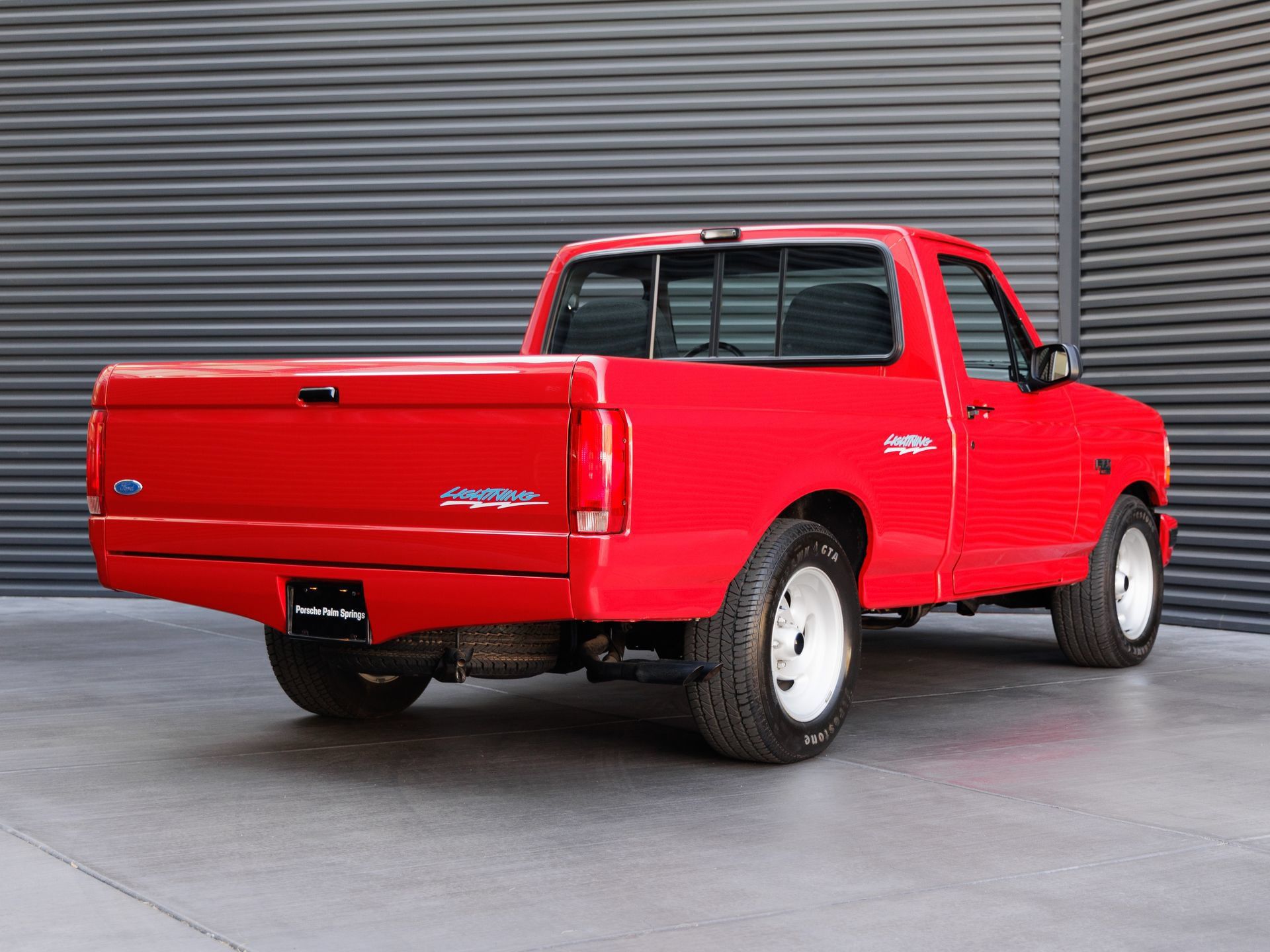 Used 1993 Ford F150 Lightning RWD image 7
