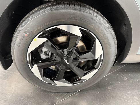 New 2026 Kia Sorento EX image 13