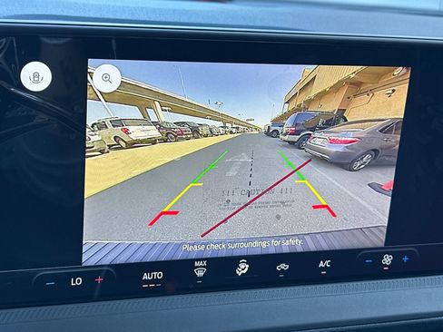 New 2026 Ford Maverick XL image 17