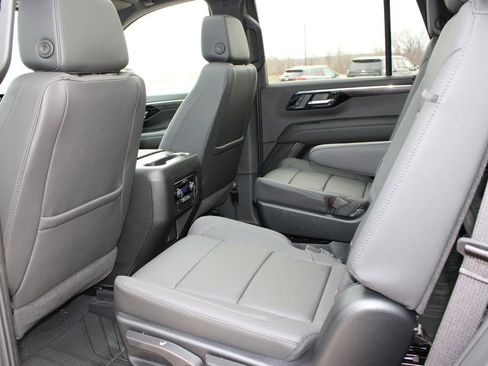 New 2025 Chevrolet Tahoe LT w/ Comfort Package image 19