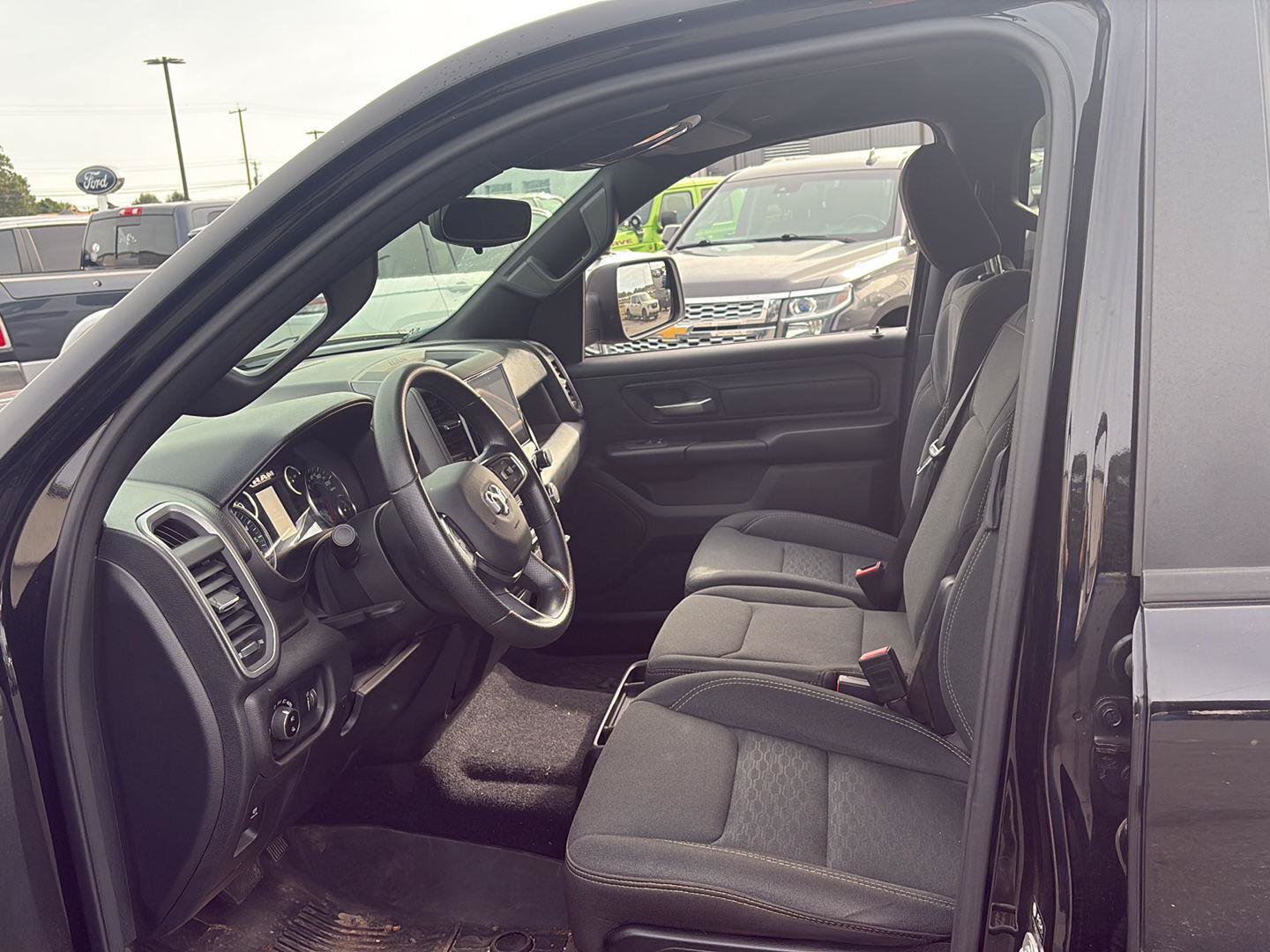 Used 2025 RAM 1500 Tradesman w/ Night Edition AWD/4WD image 8