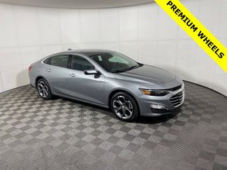 Used 2023 Chevrolet Malibu LT image 1