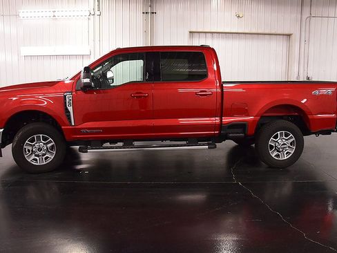 Used 2024 Ford F350 Lariat image 4