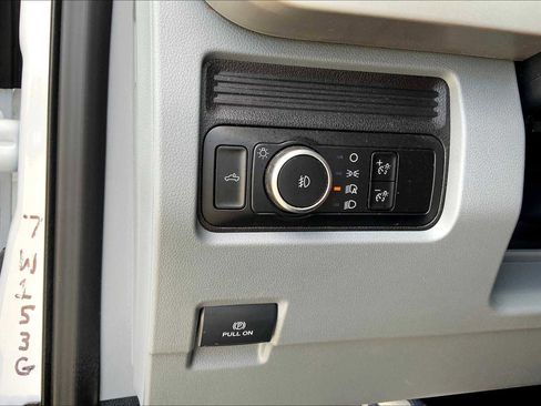 Used 2024 Ford F250 XLT image 34