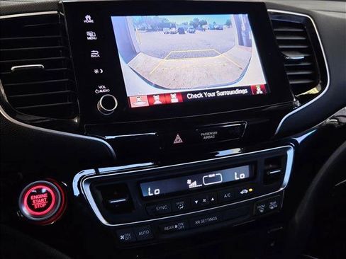 Used 2022 Honda Ridgeline Black Edition image 12
