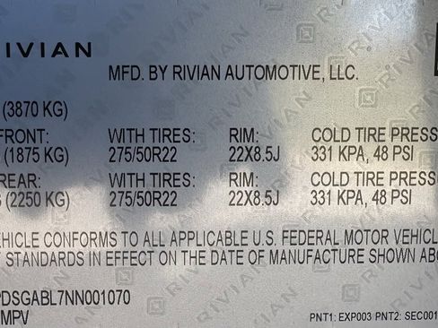 Used 2022 Rivian R1S Launch Edition image 45